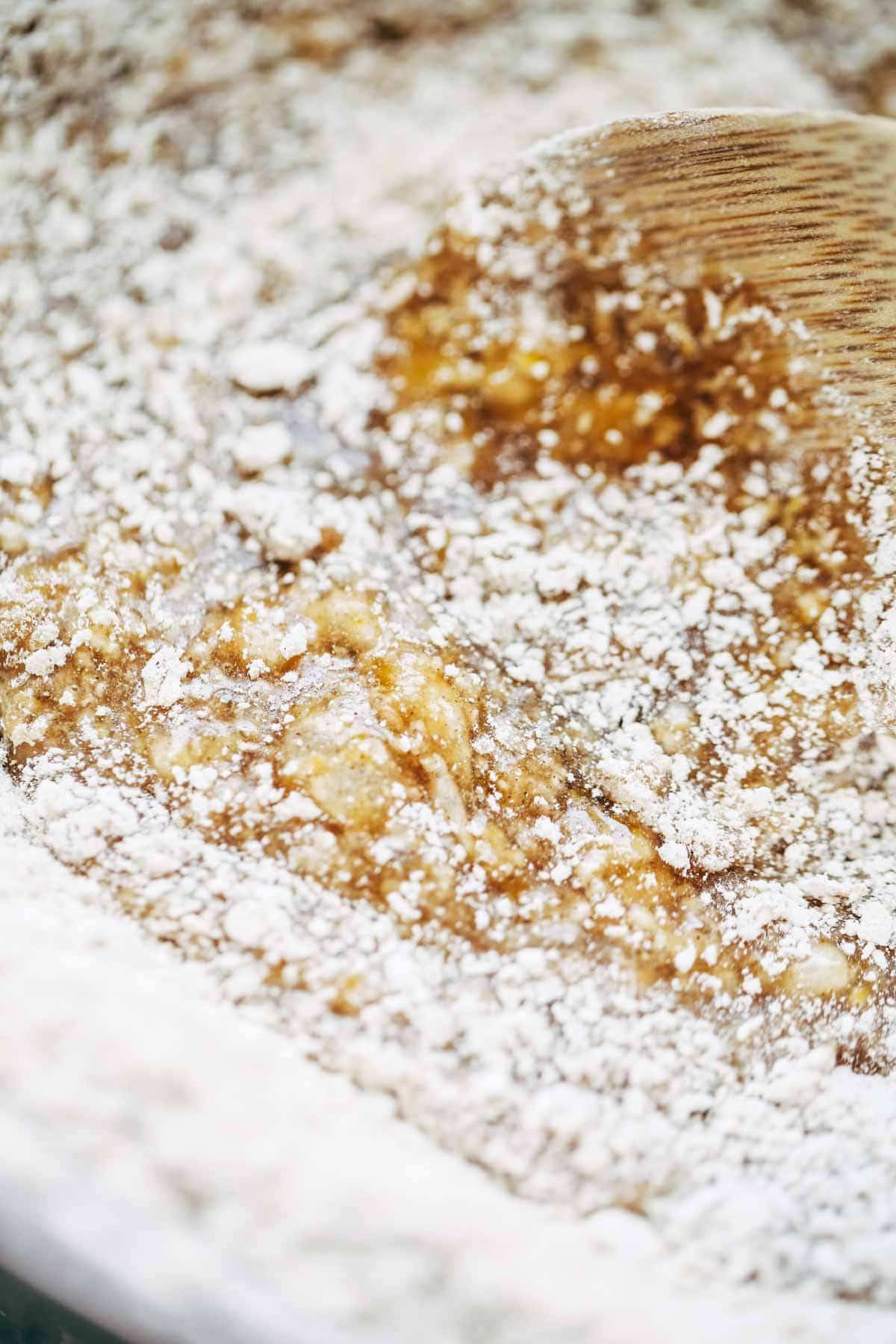 Pumpkin Bites with Maple Glaze are a MUST for pumpkin lovers! made with easy ingredients like oats, pumpkin, maple syrup, and olive oil. | pinchofyum.com Pumpkin Bites with Maple Glaze are a MUST for pumpkin lovers! made with easy ingredients like oats, pumpkin, maple syrup, and olive oil. | pinchofyum.com